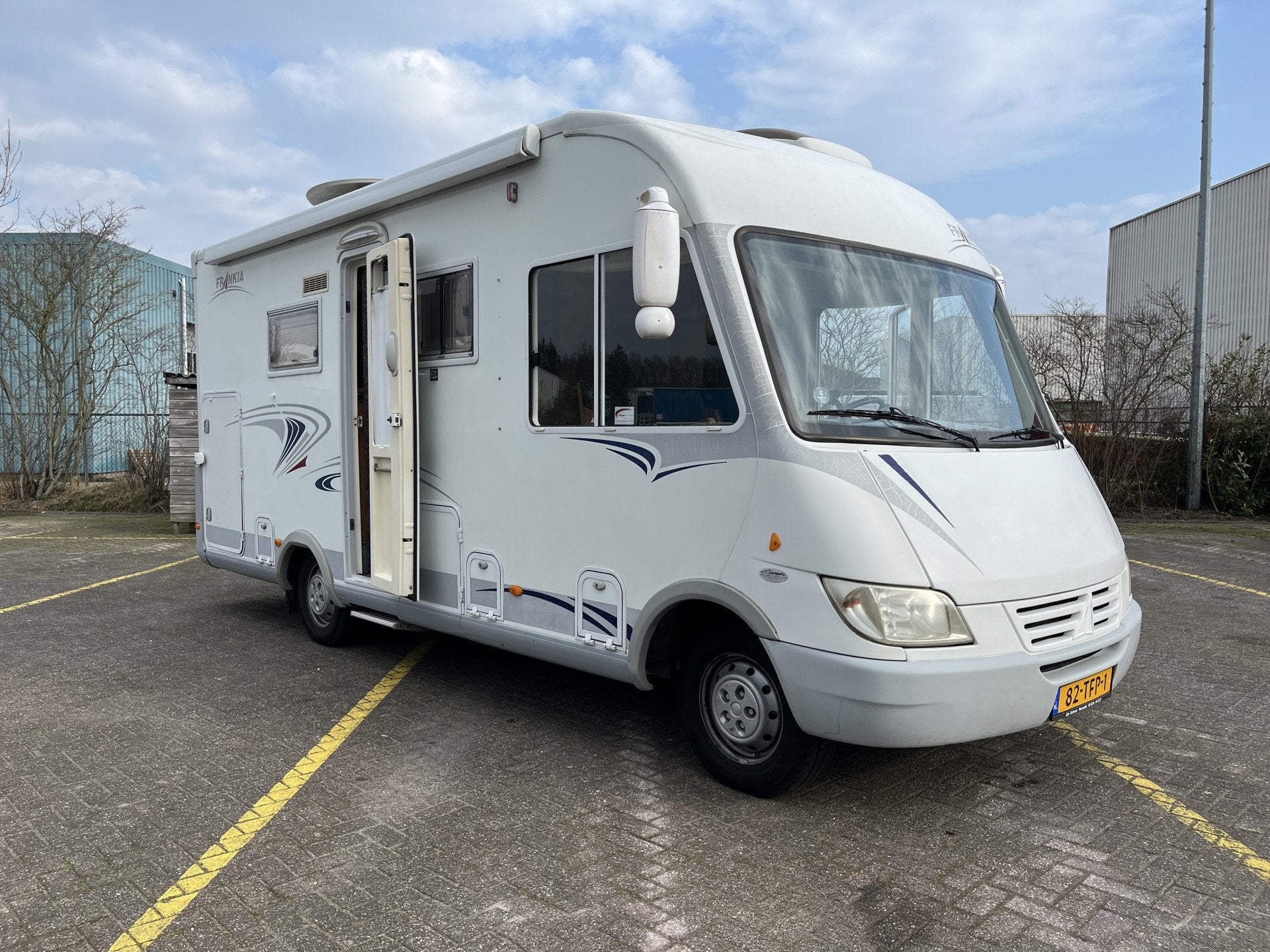 Caravans And Camping Frankia