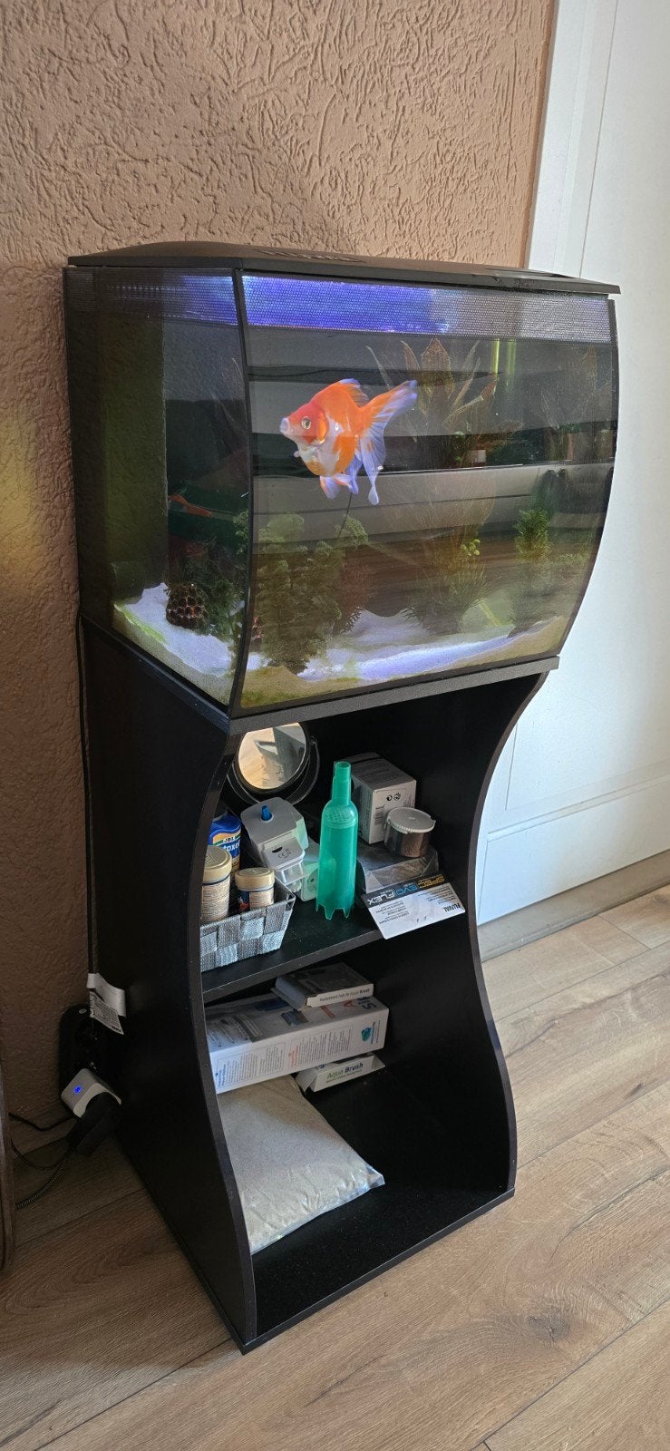 Fluval Flex 57 liter aquarium incl. meubel, Dieren en Toebehoren, Vissen | Aquaria en Toebehoren, Ophalen, Zo goed als nieuw, Fluval