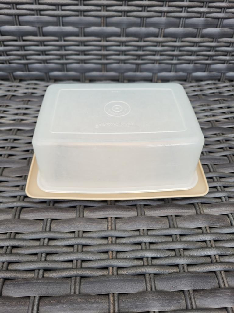 Tupperware Botervloot, Huis en Inrichting, Keuken | Tupperware, Ophalen of Verzenden, Gebruikt, Crème, Overige typen