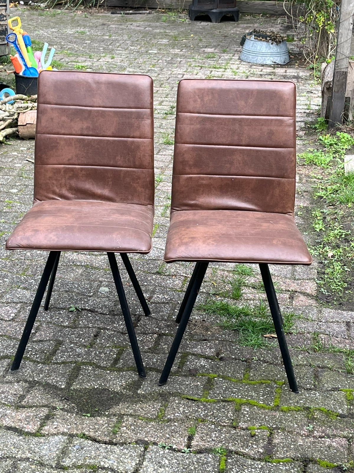 Twee letherlook stoelen, Ophalen, Gebruikt, Twee, Bruin