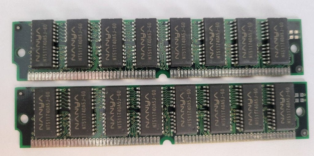 2x 16 MB EDO-RAM 72-pin 4Mx32 non-Parity PS/2 Simm 60 ns, Computers en Software, Ophalen of Verzenden, Overige soorten, Desktop