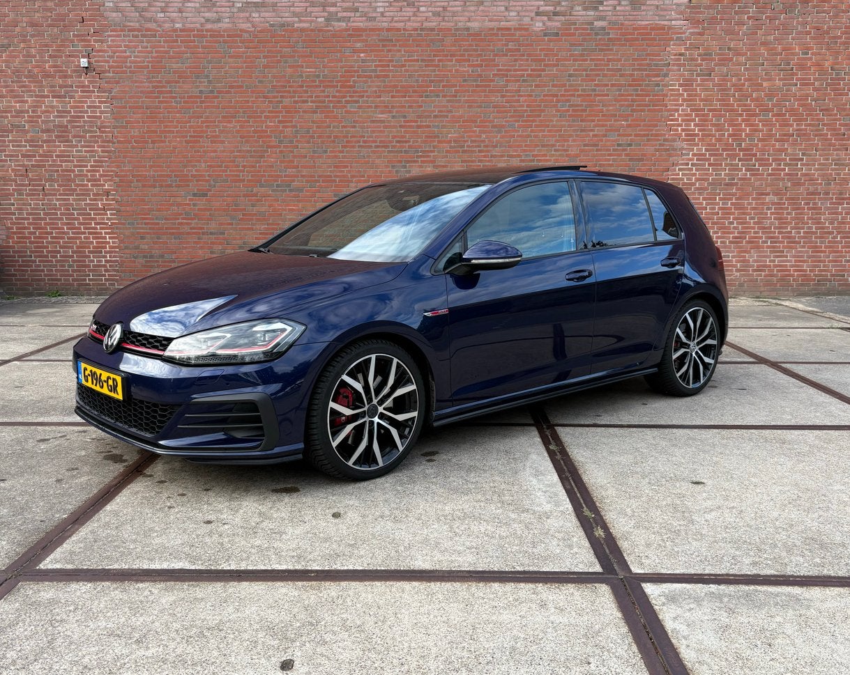 Volkswagen Golf 2.0 TSI 245pk 7-DSG 5D 2018 Blauw Vol Opties, Zwart, 4 cilinders, 1984 cc, Blauw