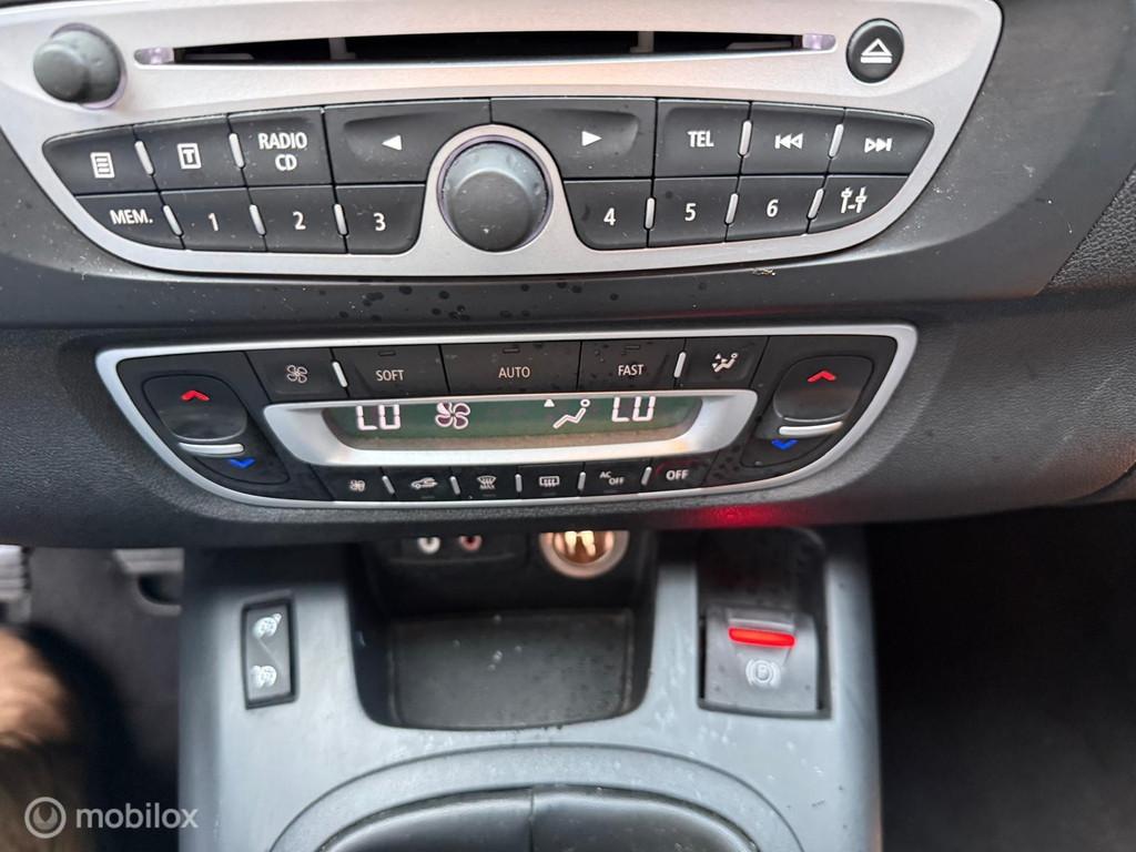 Renault Scenic 1.4 TCE Celsium, Voorwielaandrijving, Stof, Gebruikt, 4 cilinders