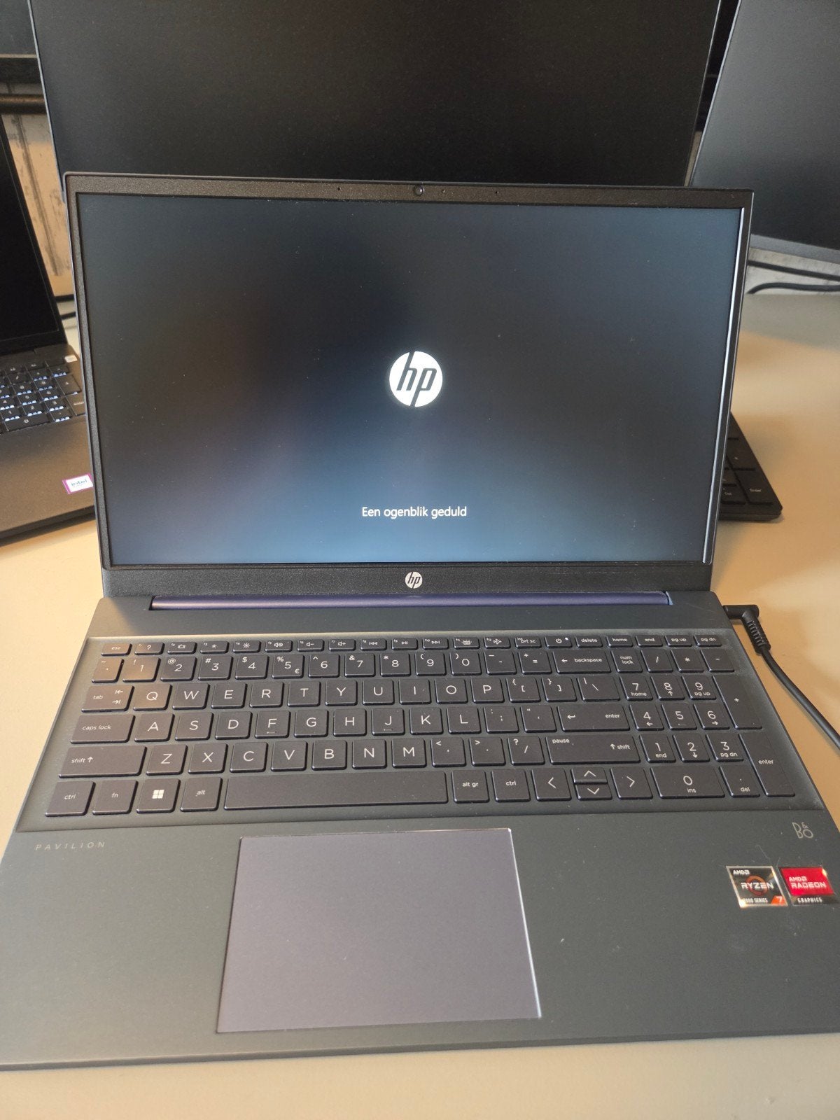 HP Pavilion 15-EH3843ND - Ryzen 7 - 16GB RAM - 512GB SSD, 15 inch, Zo goed als nieuw, SSD, 16 GB