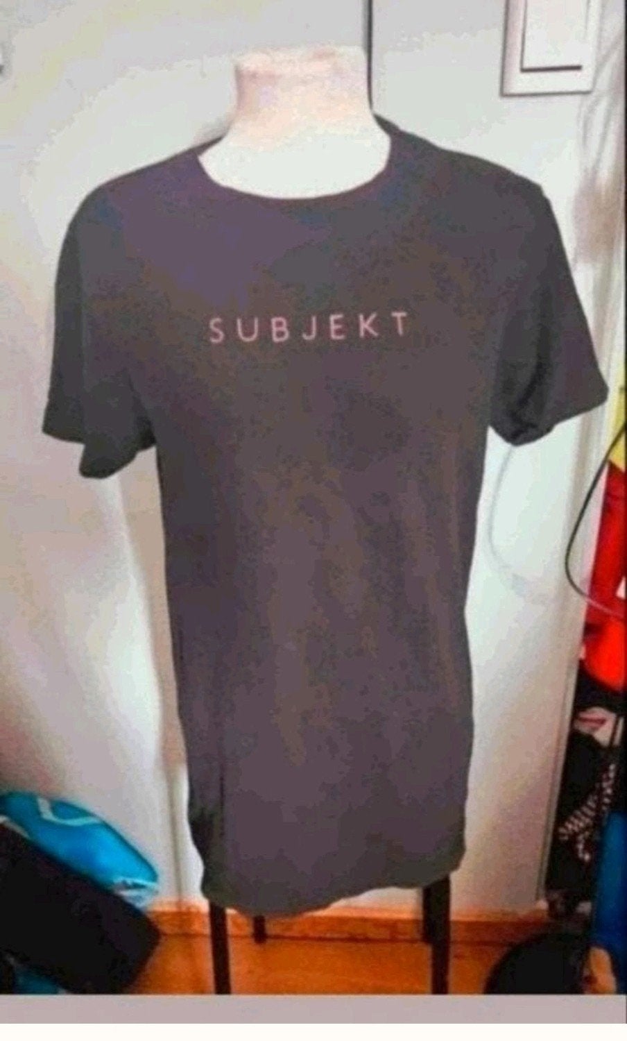 Distrikt zwart t-shirt, Ophalen of Verzenden, Zo goed als nieuw, Maat 48/50 (M), Zwart
