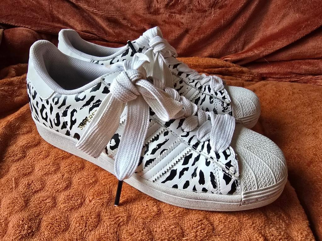 Adidas superstar maat 40, Kleding | Dames, Schoenen, Ophalen of Verzenden, Zo goed als nieuw, Wit, Sneakers of Gympen
