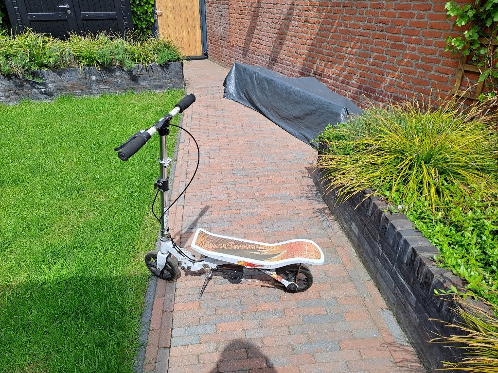 Space Scooter Step - Stuur is in hoogte verstelbaar, Fietsen en Brommers, Steps, Ophalen, Gebruikt, Gewone step, Space Scooter