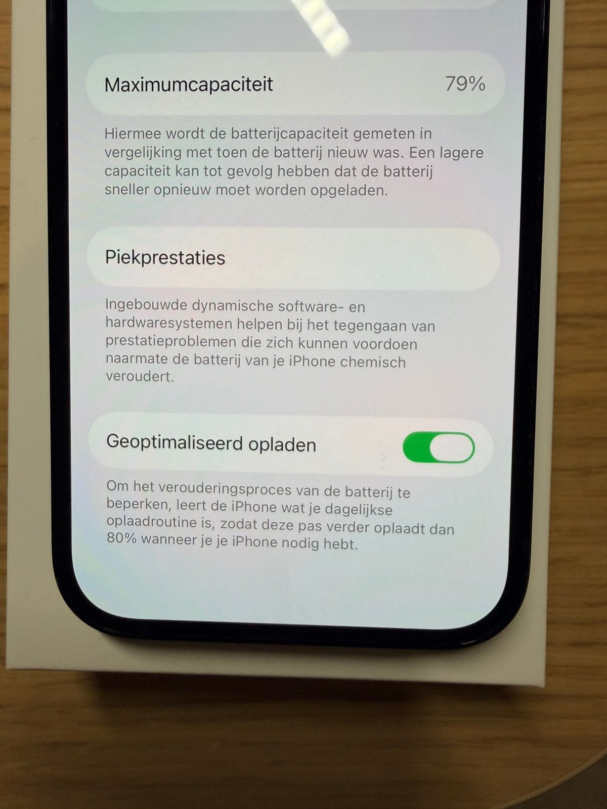 Foto 7 van Iphone 14 pro - 256 GB - Black - Hoesje