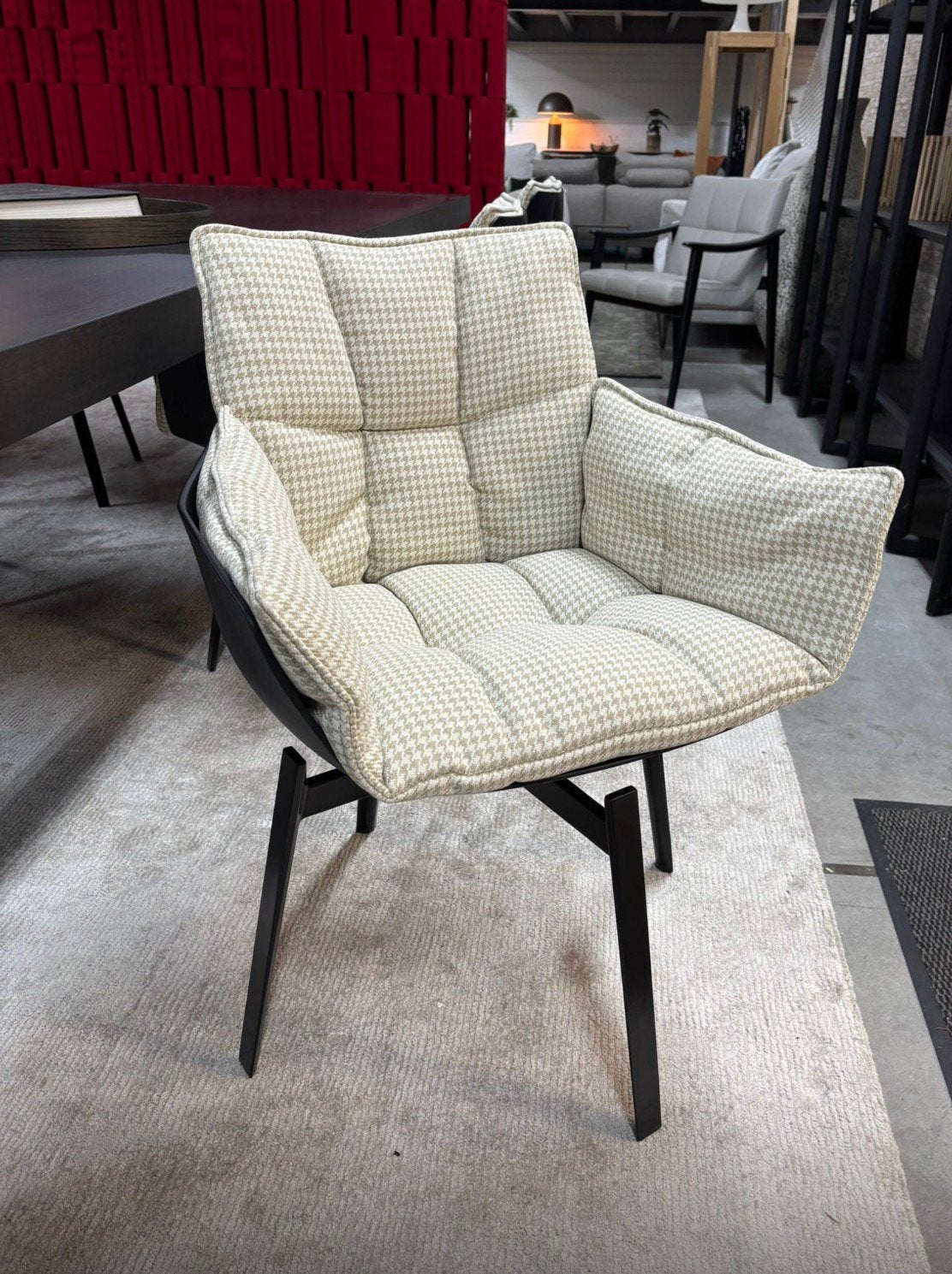 B&B Italia Husk Limited Edition speciale uitvoering Cilo, 9723 CA, Nieuw, Ophalen of Verzenden, Vijf, Zes of meer stoelen