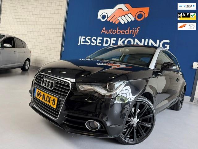 Audi A1 1.4 TFSI 119g. Ambition Pro Line Business automaat /, Euro 5, Stof, 4 cilinders, 4 stoelen