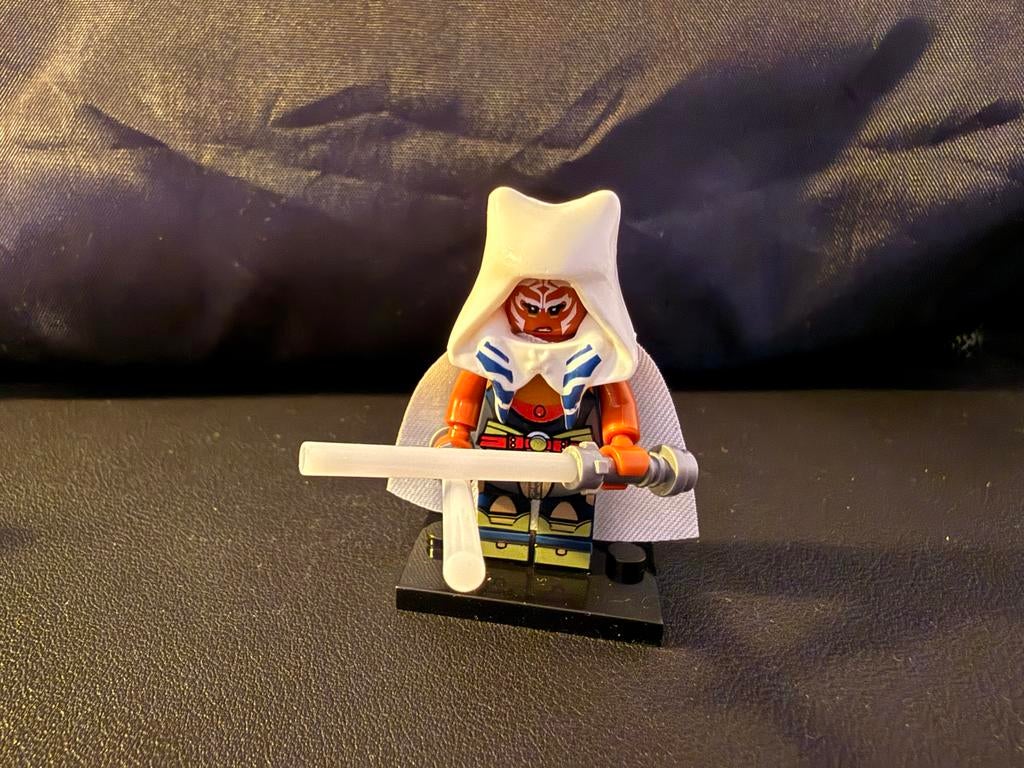 Star Wars Ahsoka Tano (hooded, donkerblauw outfit), Ophalen of Verzenden, Zo goed als nieuw, Actiefiguurtje