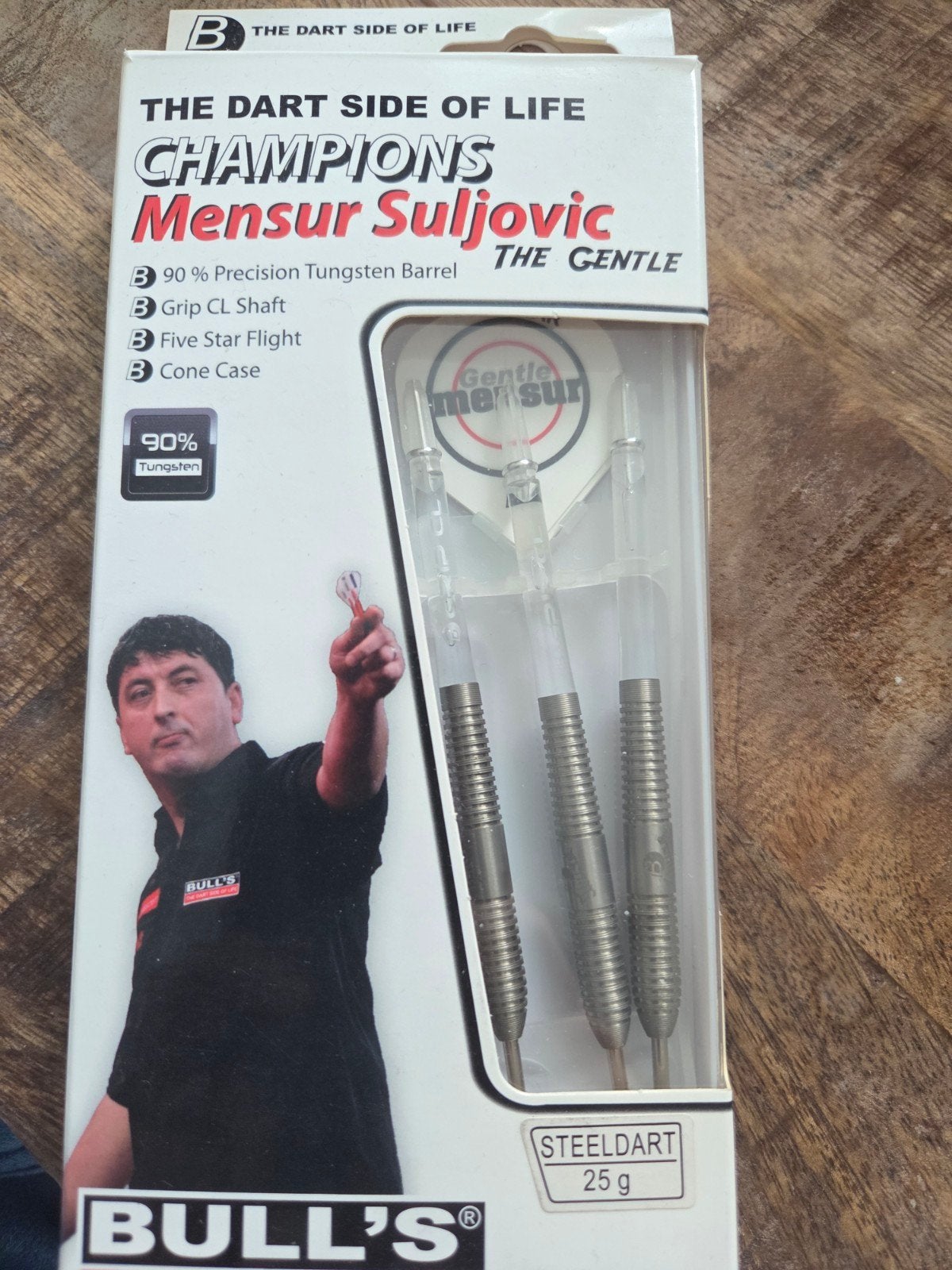 BULL'S M. Suljovic Steel Dart 25g - Nieuw, Ophalen of Verzenden, Nieuw, Pijlen