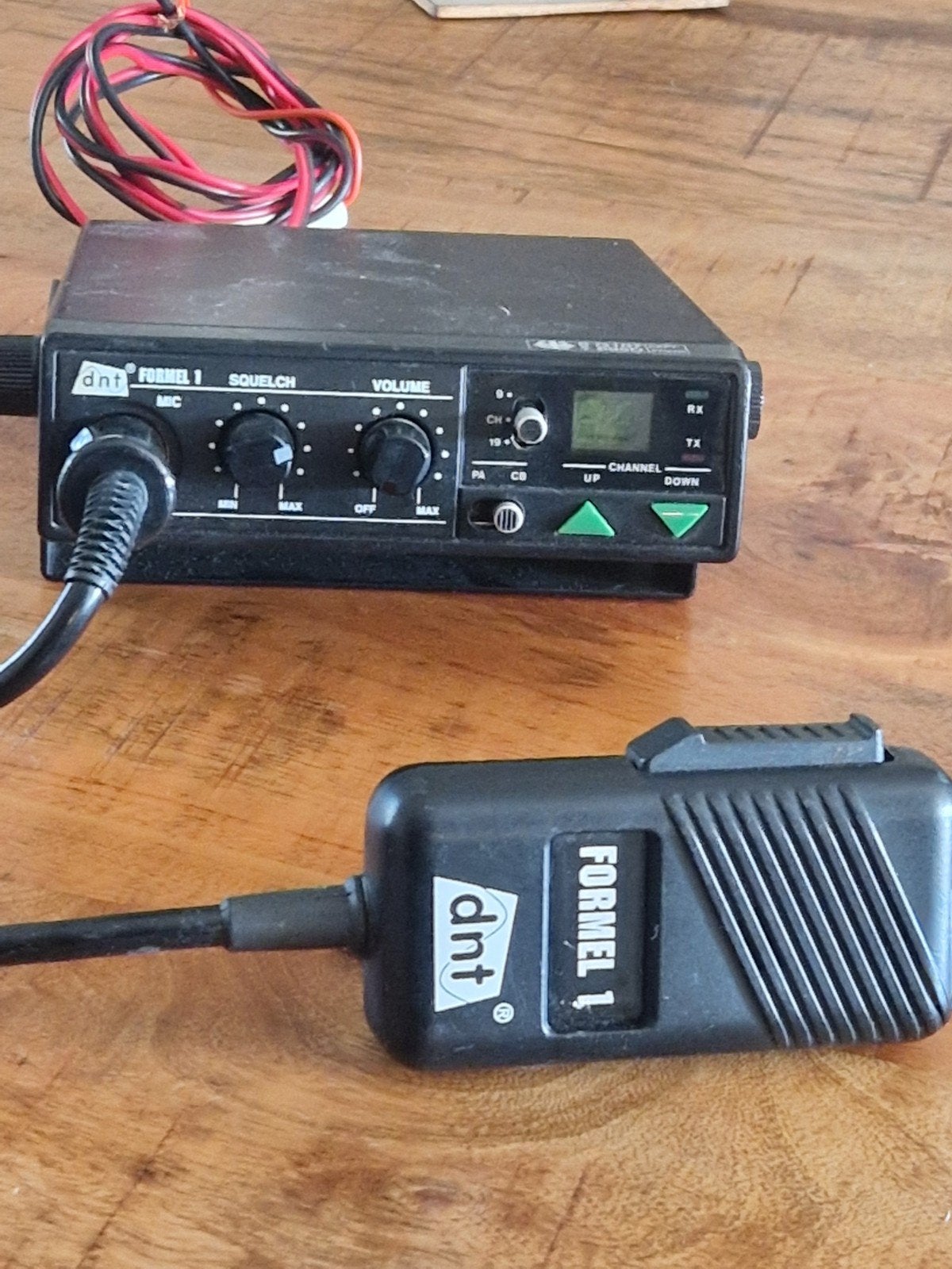 DNT Formel 1 CB-radio met microfoon, Ophalen, Gebruikt
