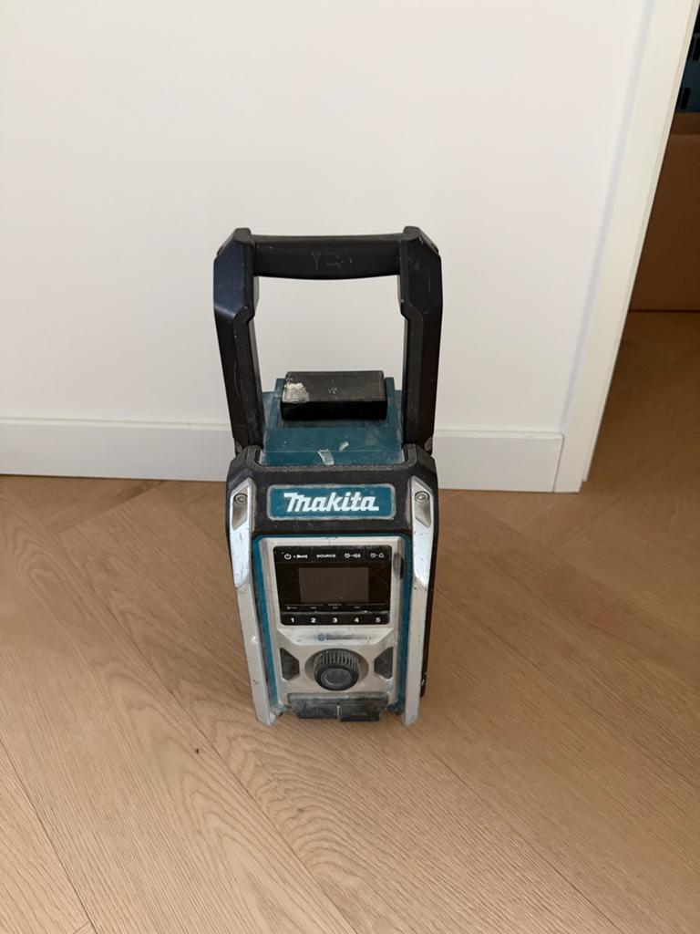 Makita DMR114 Bouwradio met Bluetooth, Audio, Tv en Foto, Radio's, Ophalen of Verzenden, Gebruikt, Bouwradio
