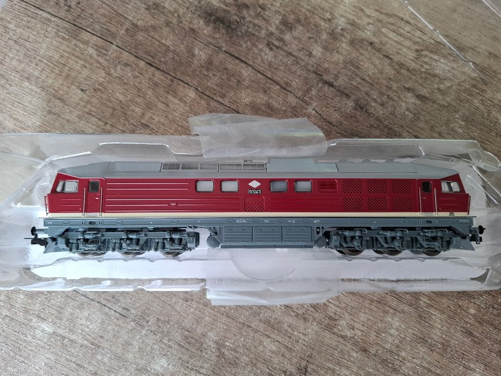 Piko 71055, BR 131 van de DR (Ludmilla), Hobby en Vrije tijd, Ophalen of Verzenden, Zo goed als nieuw, Analoog, Märklin