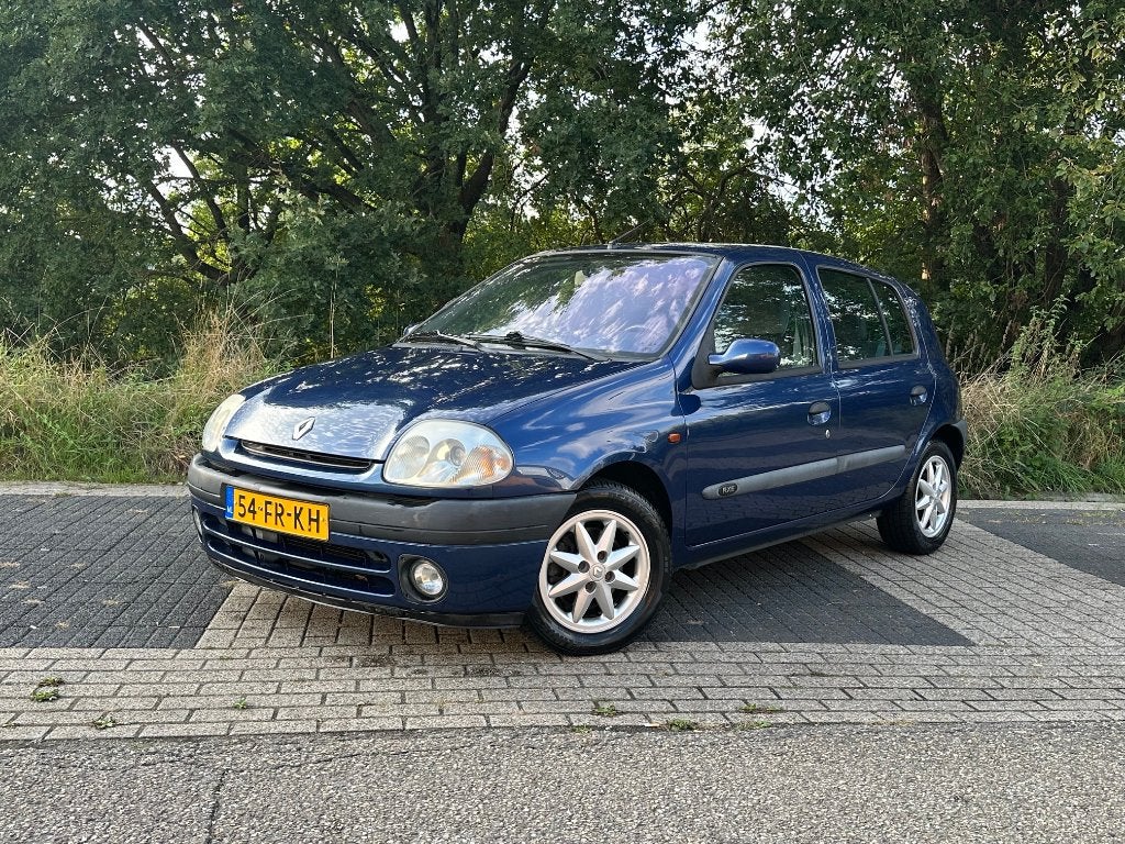 Renault Clio 1.6 16V RXE 5DR 2000 Blauw Nieuwe apk, Voorwielaandrijving, Stof, 40 €/maand, 4 cilinders