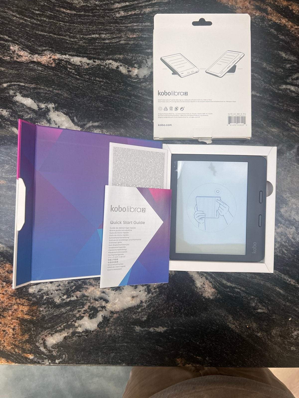 Kobo Libra 2 E-reader met SleepCover - Zo goed als nieuw