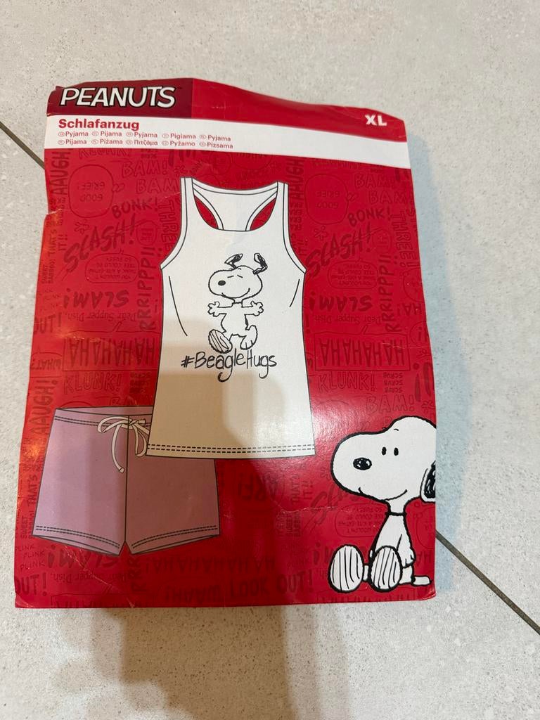 Snoopy Peanuts Pyjama Set - Maat XL, Kleding | Dames, Pyjama's, Nieuw, Maat 46/48 (XL) of groter, Ophalen of Verzenden