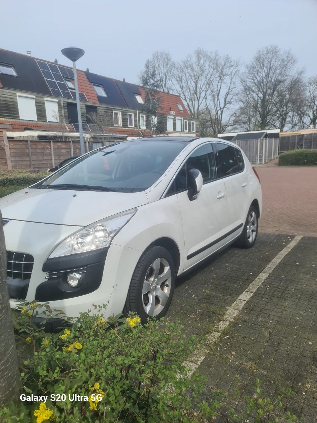 Peugeot 3008 1.6 THP AUT 2011 Wit, Auto's, Peugeot, Zwart, Wit, Particulier, 1455 kg