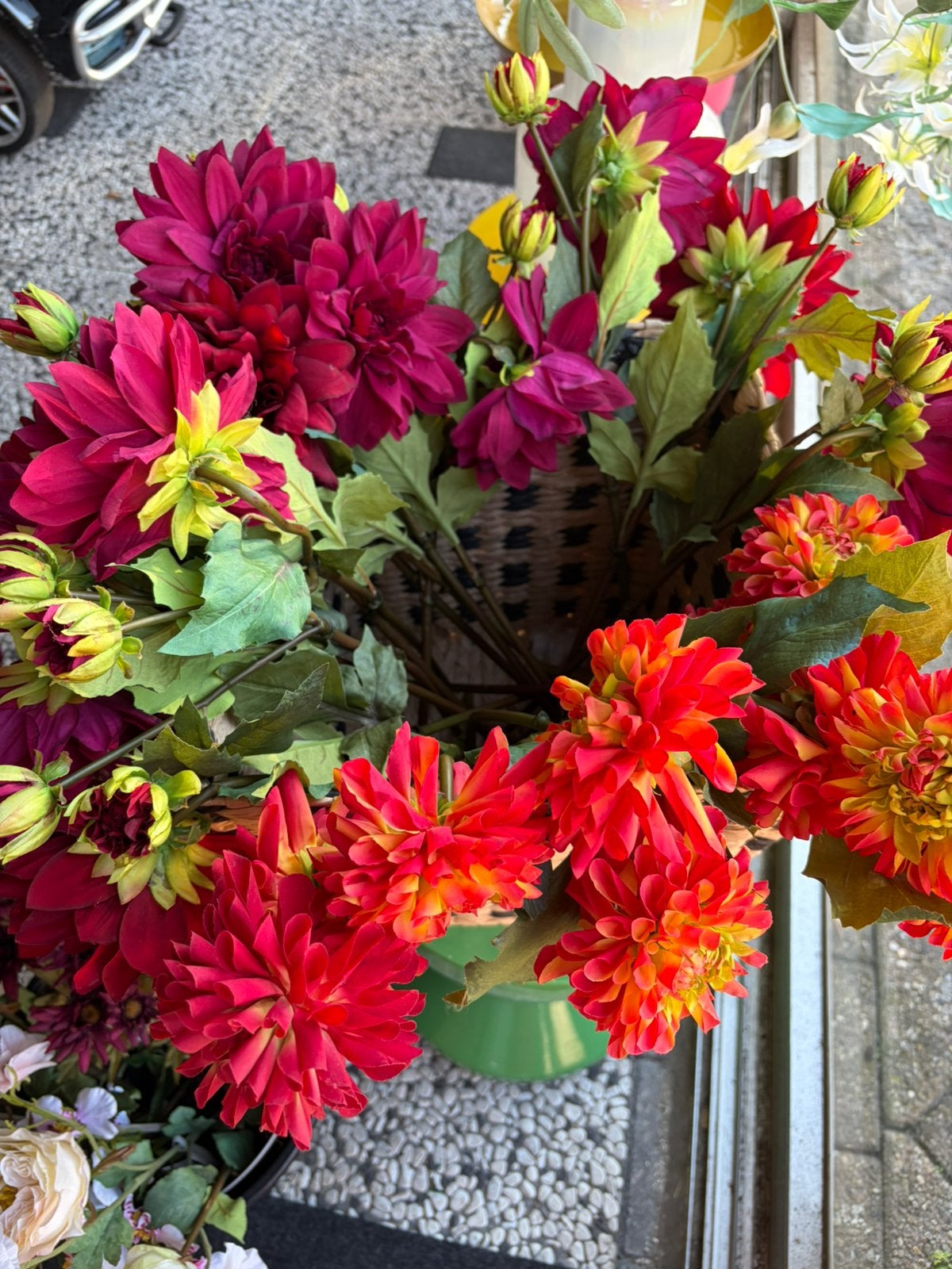 Heel veel nieuwe zijdenbloemen en takken, Ophalen, Nieuw