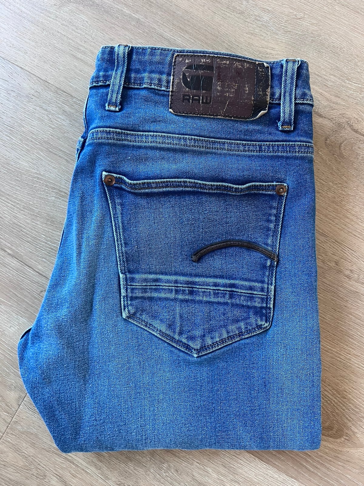 Mooie nette G-star 32-34, Ophalen of Verzenden, Zo goed als nieuw, Blauw, W32 (confectie 46) of kleiner