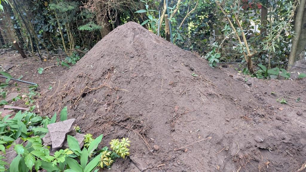 Gratis tuinaarde 3-5 kuub, Ophalen, Tuinaarde