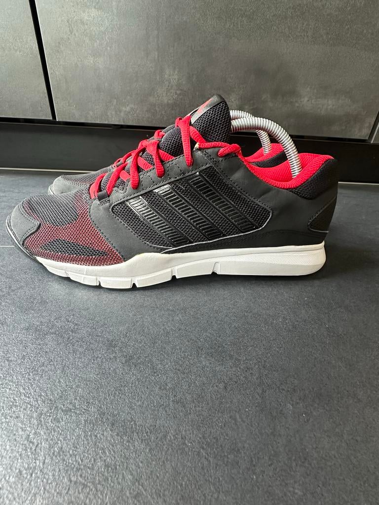 Adidas Sportschoenen Zwart/Rood, Kleding | Heren, Schoenen, Zwart, Ophalen of Verzenden, Sneakers of Gympen, Gedragen