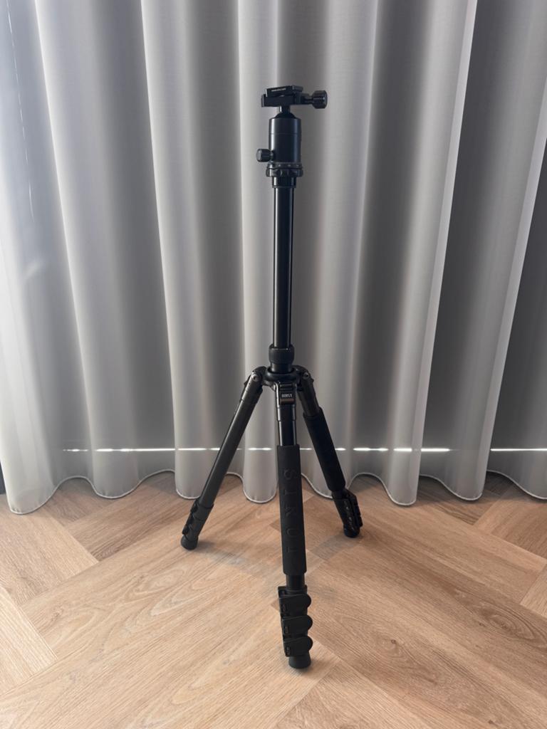 Siriu KTV204 fotostatief met kogelkop, Gebruikt, 150 tot 175 cm, Met balhoofd, Ophalen of Verzenden