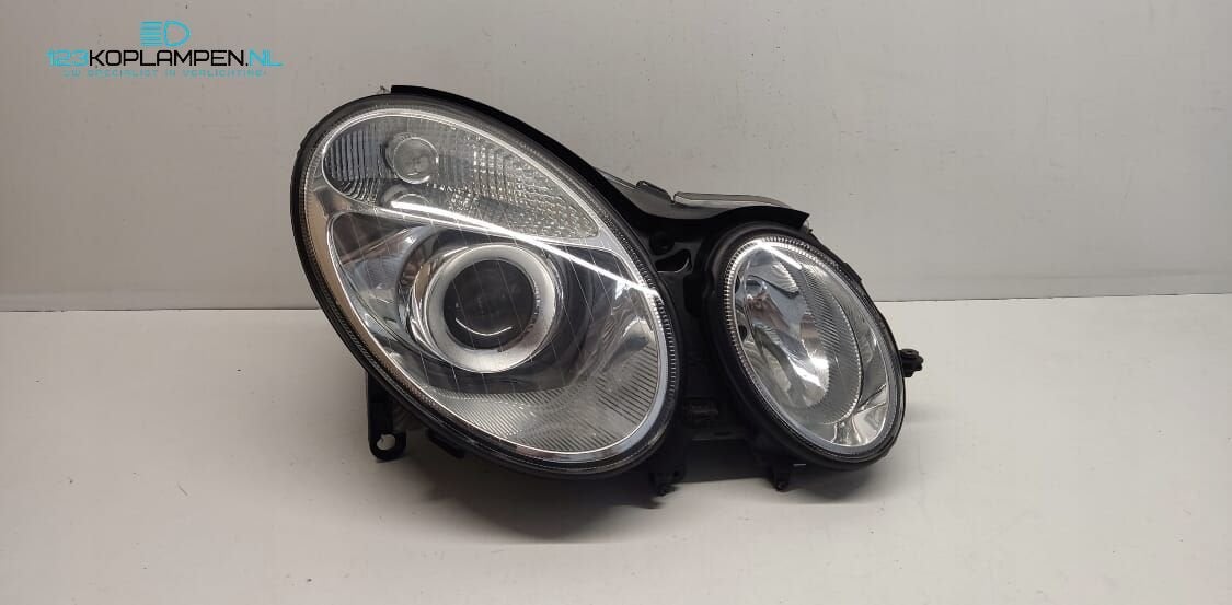 Merceses E Klasse W211 koplamp rechts, Gebruikt, -, Ophalen of Verzenden, -