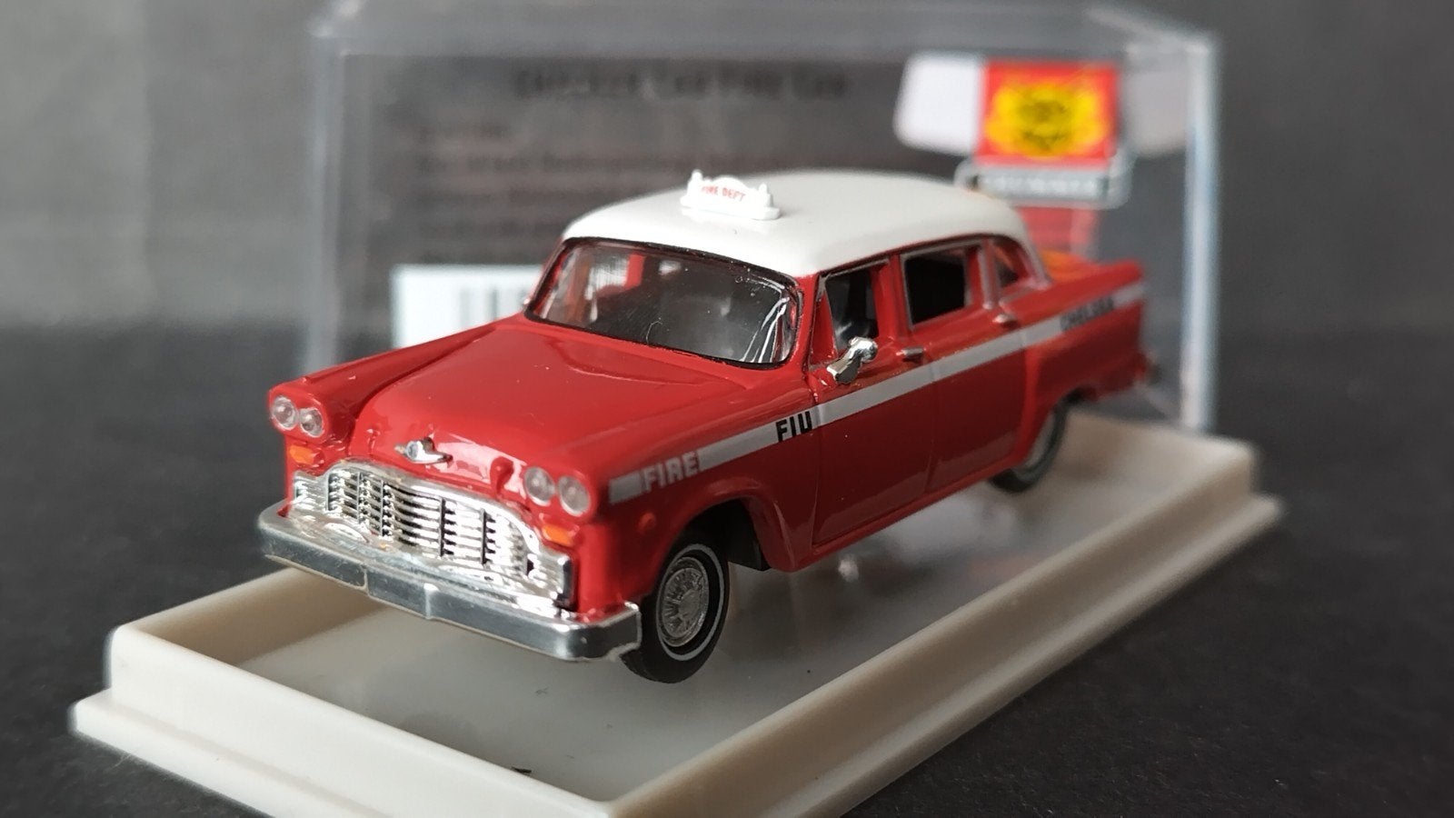 Checker Cab Taxi Fire Car 1:87 H0 Brekina Pol, Auto, Verzenden, Nieuw, M