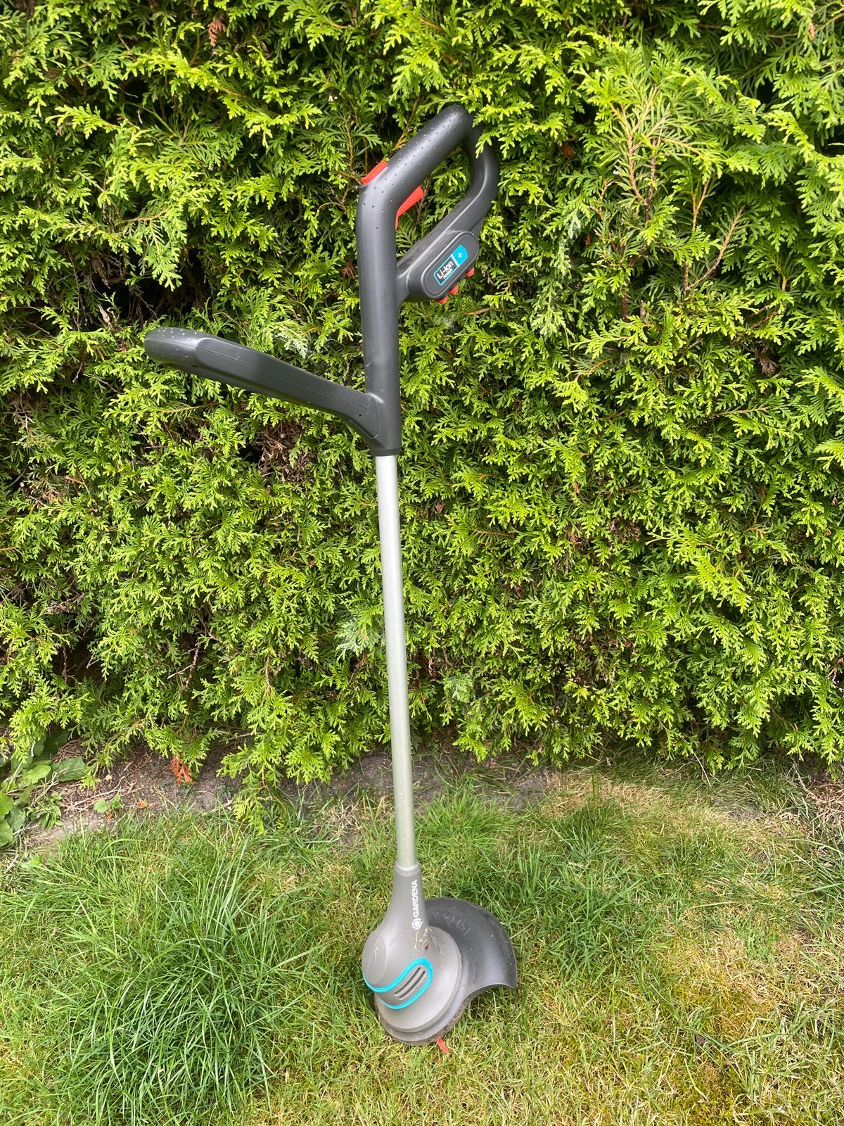 Gardena Accu Grastrimmer, Ophalen, Gebruikt, 30 tot 50 cm, Accu