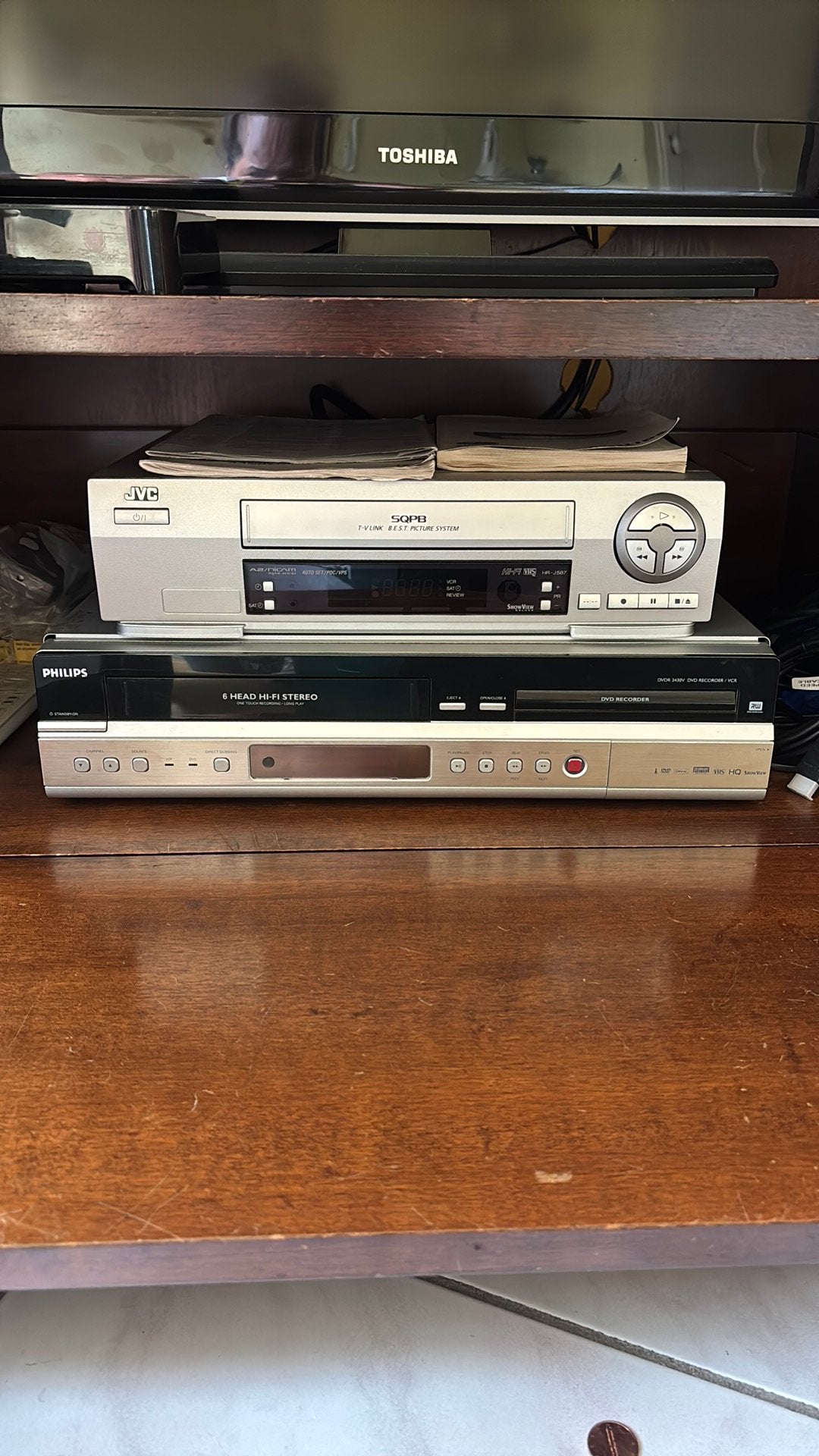 Retro Media Set: Philips VHS Videorecorder + JVC Stereoset, Ophalen, Zo goed als nieuw, JVC