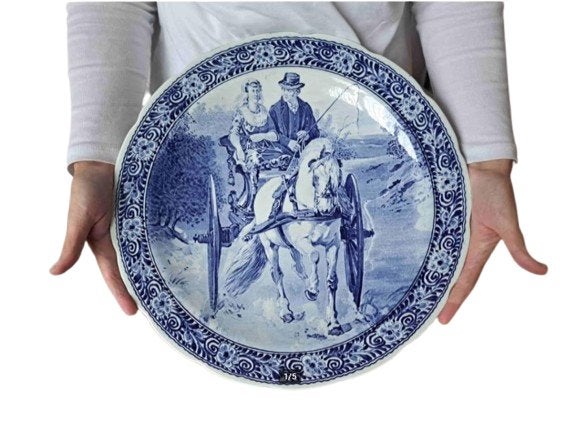 Antiek Delfts Blauw Wandbord - Koets met Paard, Antiek en Kunst, Ophalen of Verzenden