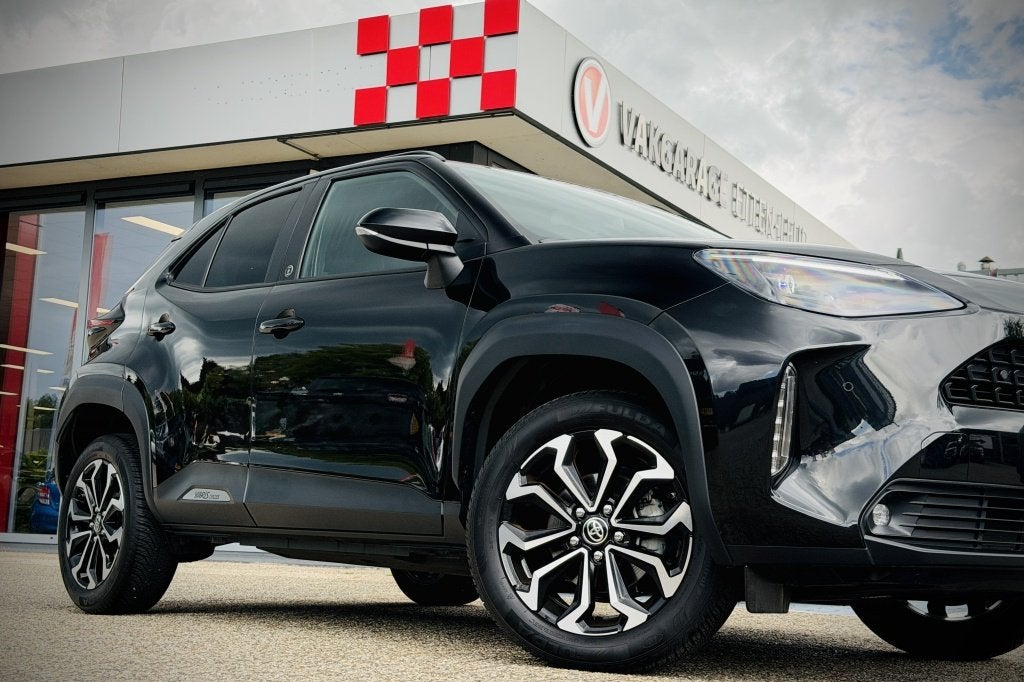 Toyota Yaris Cross 1.5 Hybrid 130 Dynamic | STOEL - STUURVER, Auto's, Automaat, 12 maanden, Stof, Gebruikt