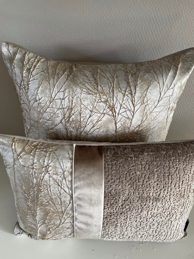 Luxe handgemaakte sierkussens in beige/ brons tinten, Ophalen of Verzenden, Nieuw, Beige, Rechthoekig