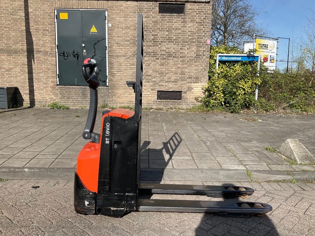 Toyota LWE160 1600KG LITHIUM PALLETWAGEN / HEFTRUCK, Toyota, 1000 tot 2000 kg, Marconistraat 2
3133KL  Vlaardingen, NL, Yilmaz Heftrucks