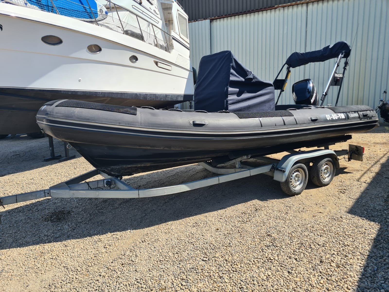 Grand RIB 650 met Mercury 175 pk buitenboordmotor en trailer, Gebruikt, Afdekzeil, Grand, Ophalen