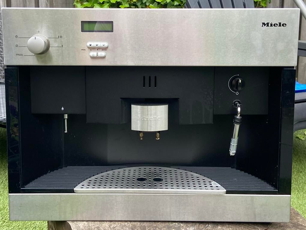 Miele cva 620-2 koffieautomaat, storing, Gebruikt, Overige modellen, 10 kopjes of meer, Afneembaar waterreservoir