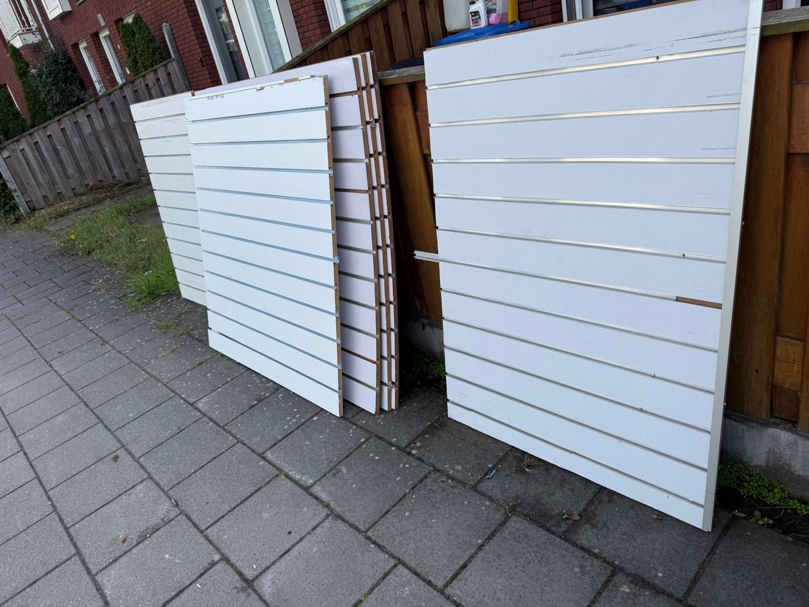 slatwall panelen, Ophalen of Verzenden, Zo goed als nieuw, Hout