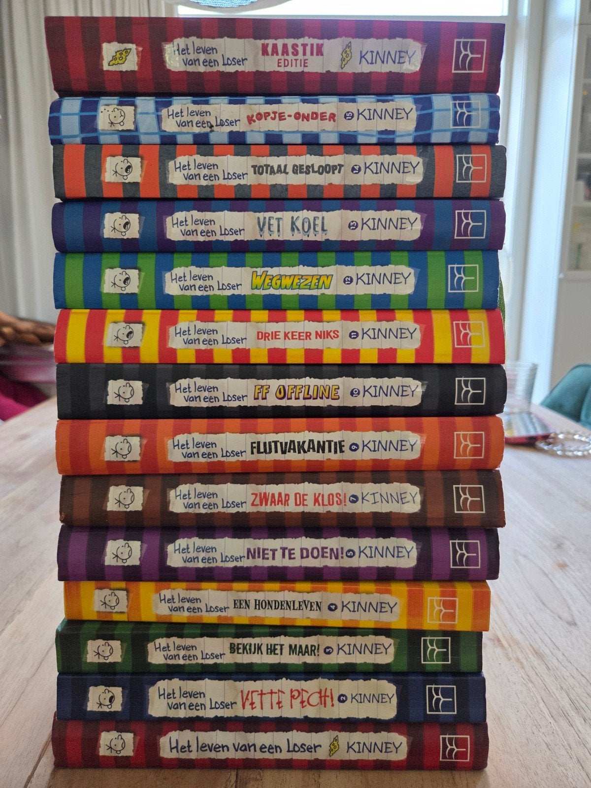 Serie "Leven van een loser" 1 t/m 15 (excl nr 6) + kaastik, Boeken, Ophalen, Gelezen, Jeff Kinney