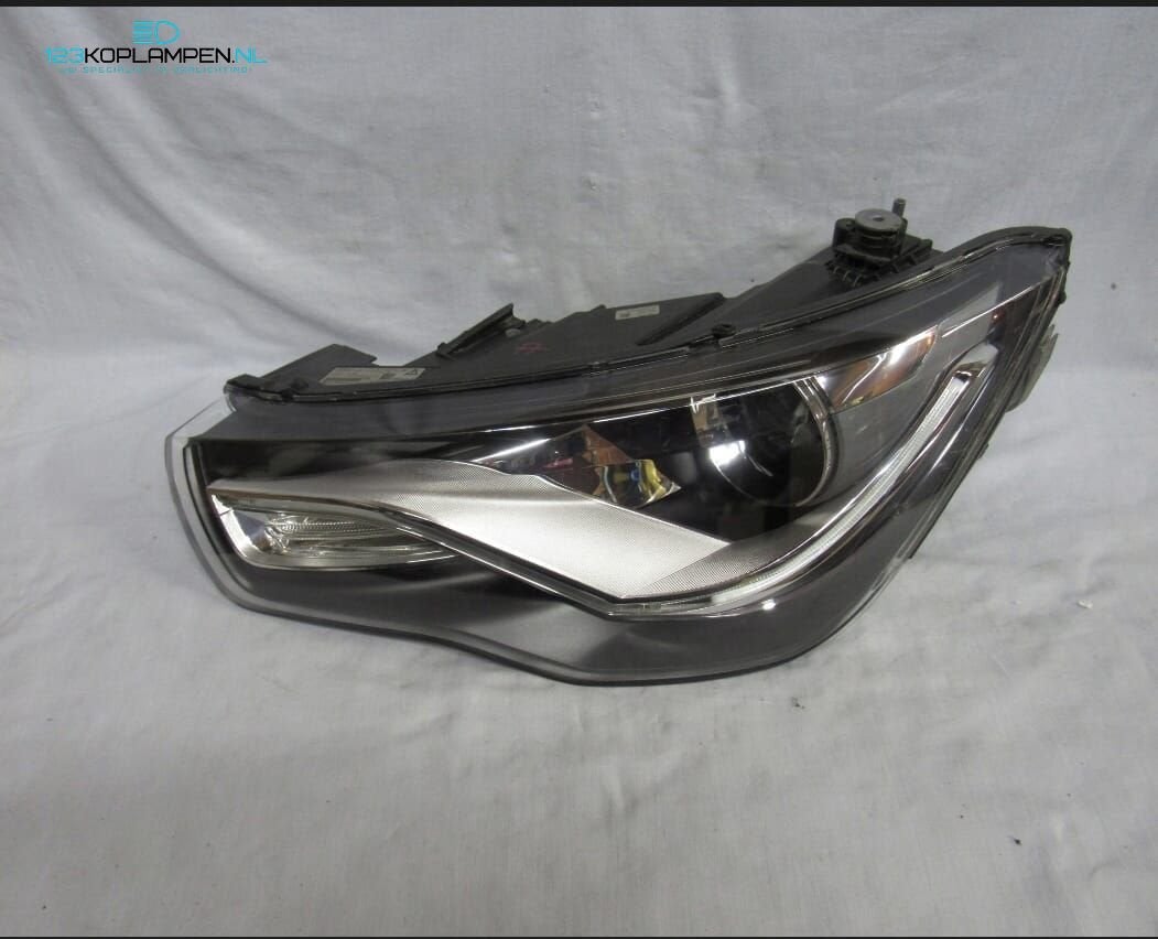 Audi A1 8X Bi-Xenon koplamp links