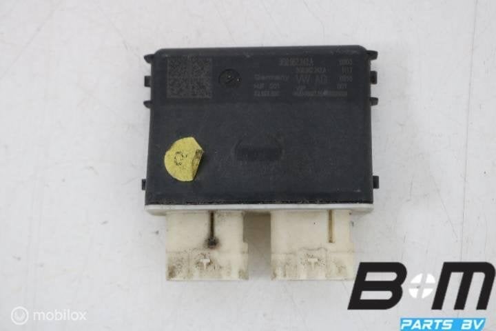 Regelapparaat achterklep VW Touran 5T 3G0962243A, Gebruikt