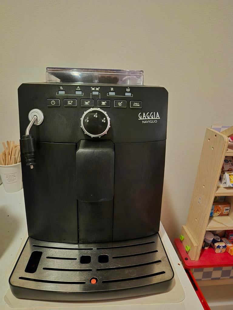 Gaggia Naviglio koffiezetapparaat, Ophalen, Afneembaar waterreservoir, Gebruikt, Koffiebonen