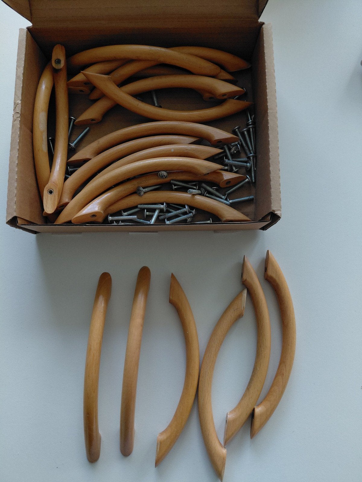 20x Houten handgrepen met schroeven, Ophalen of Verzenden, Gebruikt, Overige typen