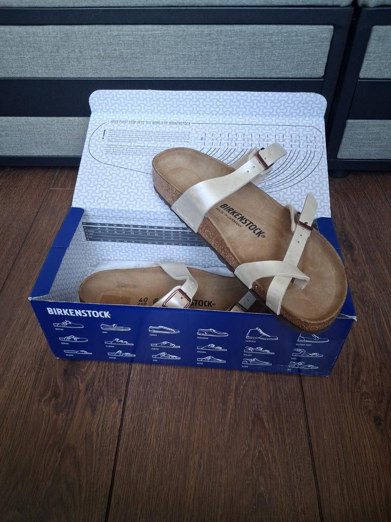 Nieuwe Birkenstock sandalen - Maat 40, Beige, Nieuw, Birkenstock, Sandalen of Muiltjes