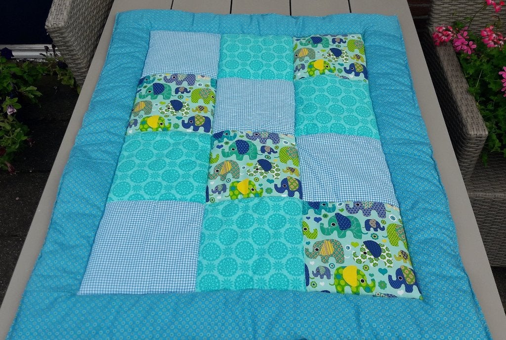 Kraamcadeau: speelkleed (handmade/ongebruikt), Ophalen, Nieuw