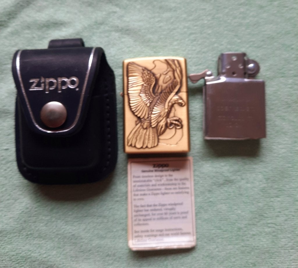 zippo aansteker, Ophalen of Verzenden, Gebruikt, Aansteker