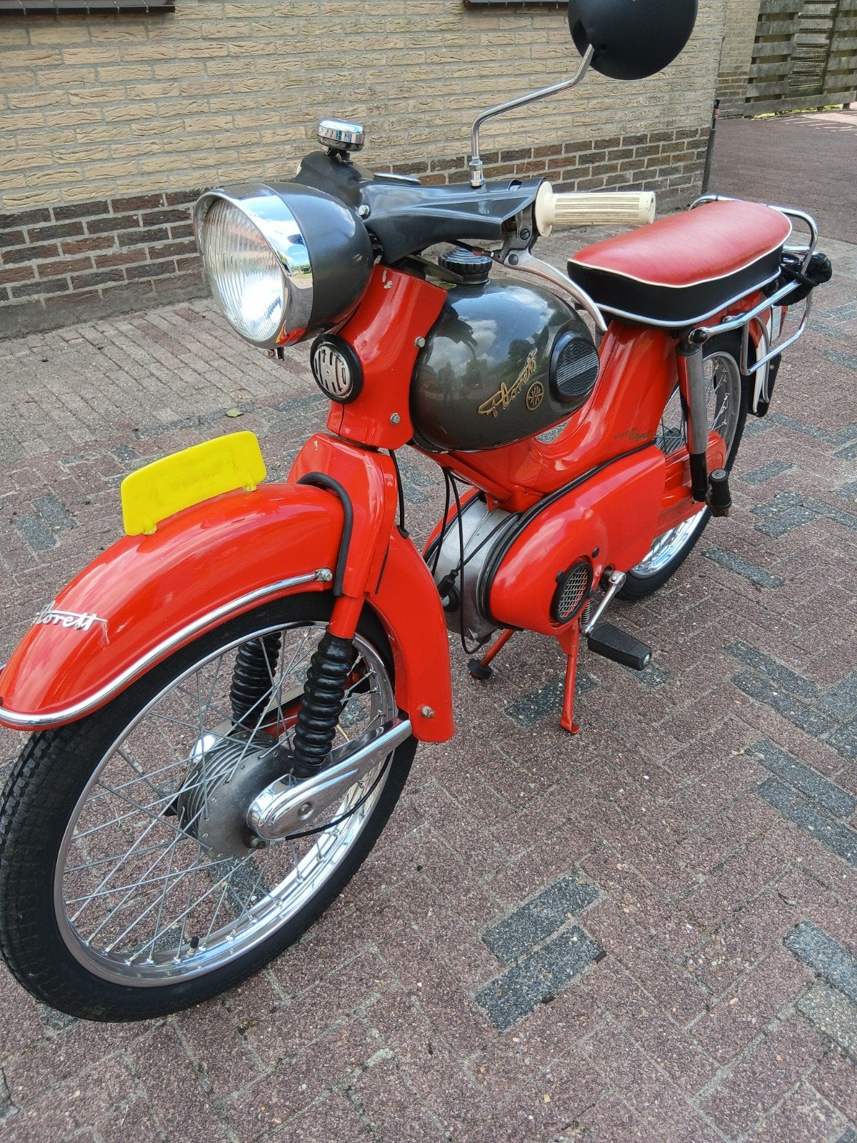 Zeldzame Kreidler Florett uit 1964 - Klassieke Bromfiets, Maximaal 45 km/u, 49 cc, 3 versnellingen, Ophalen
