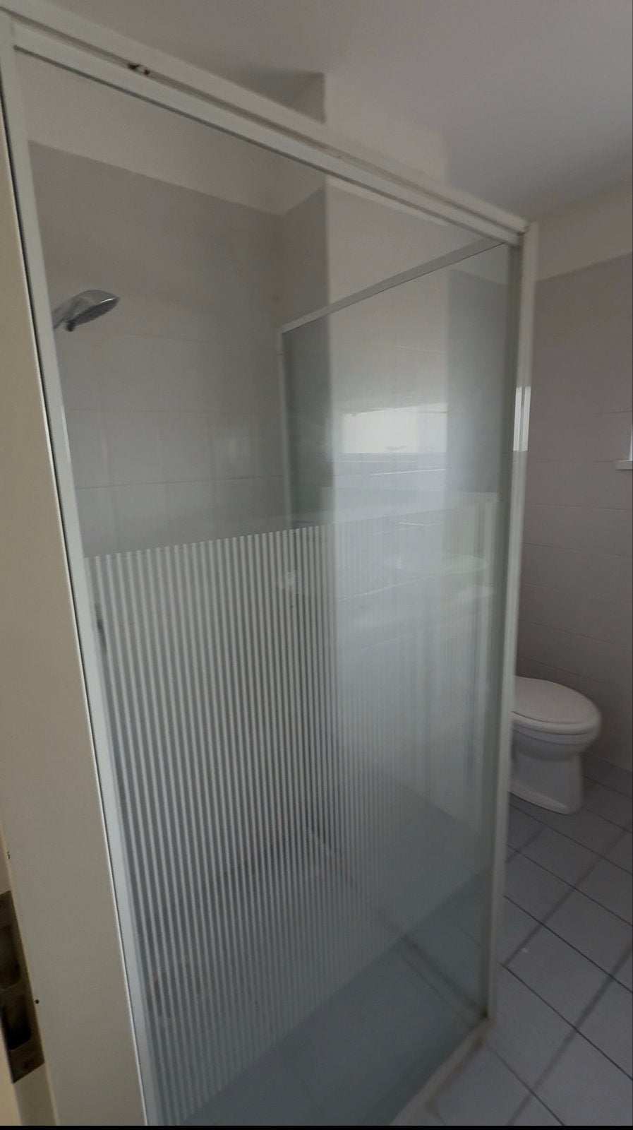 Douchecabine met deur en gestreept glas, Doe-het-zelf en Verbouw, Sanitair, Ophalen, Gebruikt, Glas, Douche