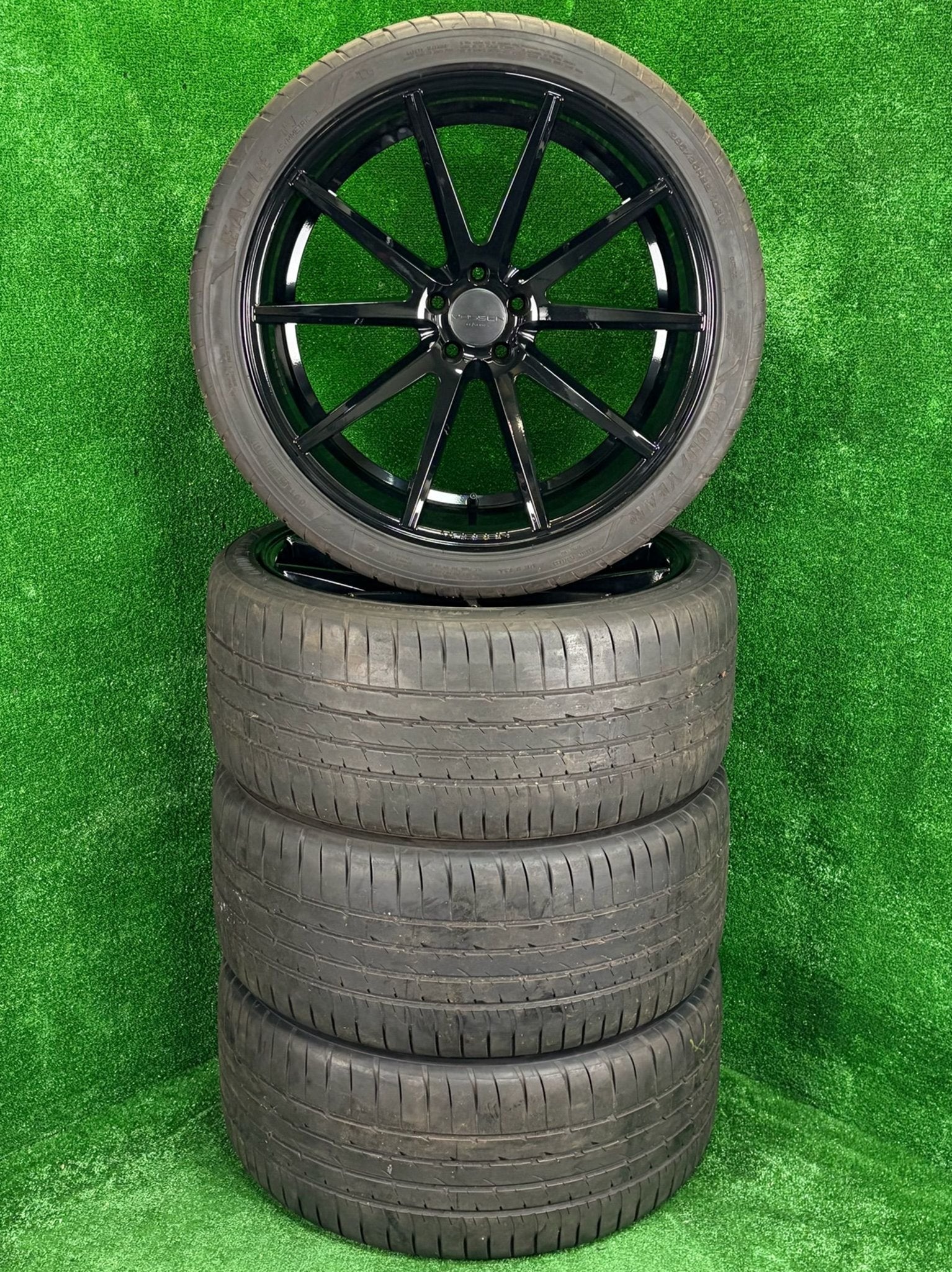 Originele 22 inch Vossen VFS-1 velgen met banden Audi Q7 SQ7, Gebruikt, -, 285 mm, -